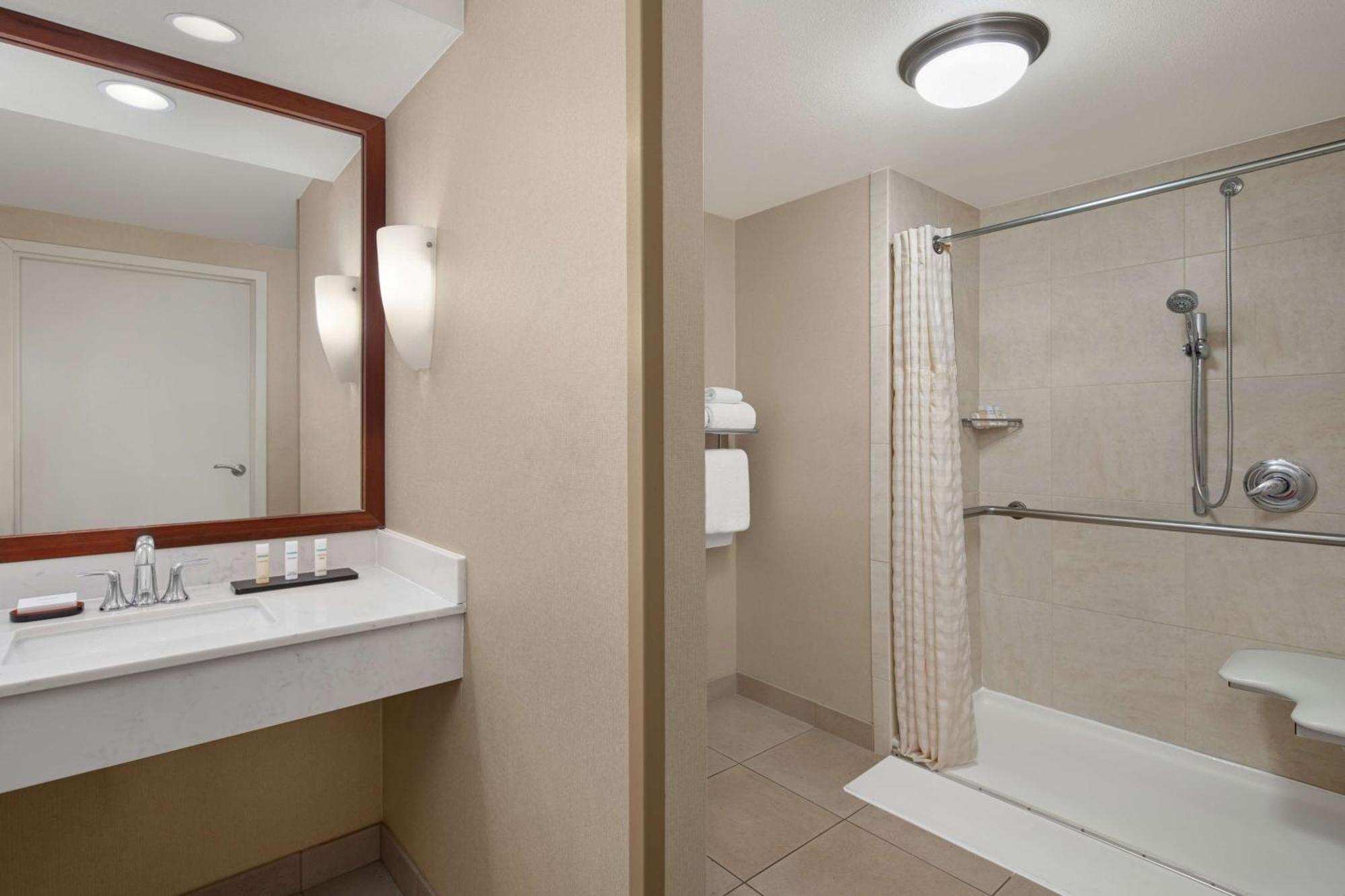 Embassy Suites By Hilton Fort Worth Downtown Ngoại thất bức ảnh