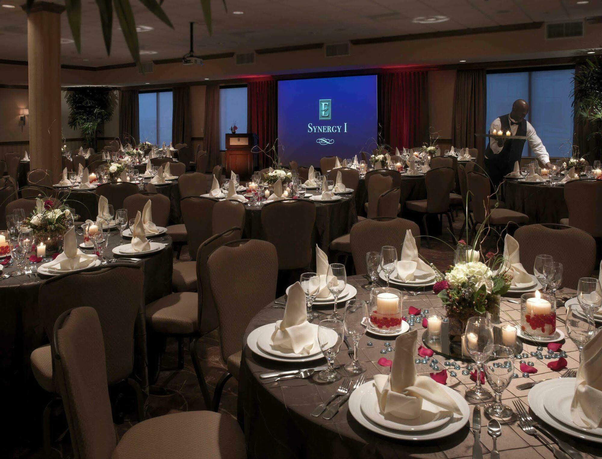 Embassy Suites By Hilton Fort Worth Downtown Ngoại thất bức ảnh